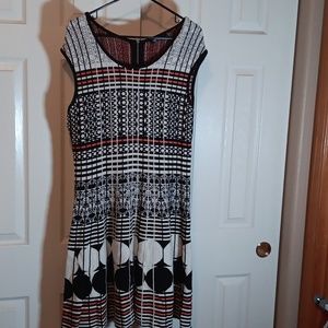 Nic+Zoe Patterned Sweater Dress - L
